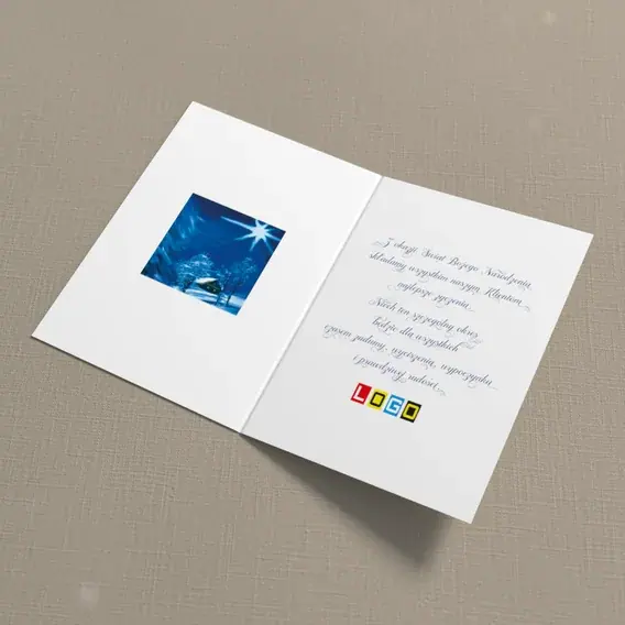 Kartka świąteczna z logo BN1-018 Śnieżna noc nad leśną osadą, wnętrze