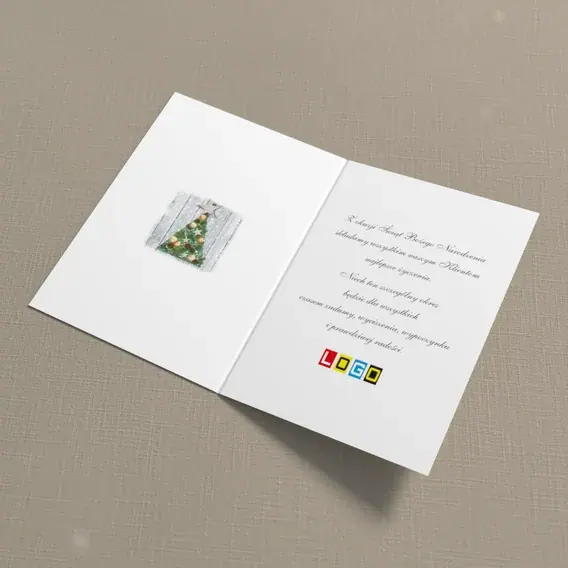 Kartka świąteczna z logo BN1-025 Trójkątne drzewko na deskach, wnętrze