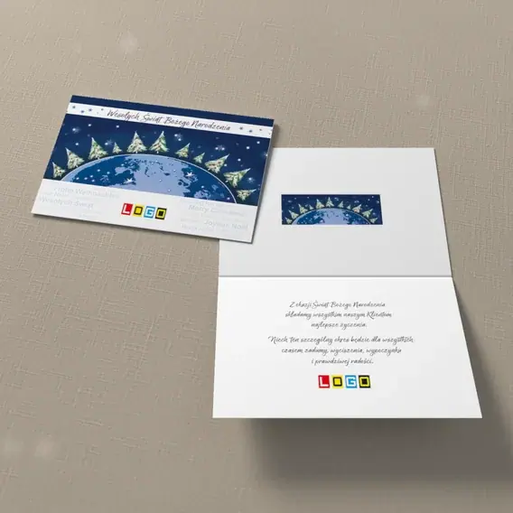 Kartka świąteczna z logo BN1-309 Planeta w choinkowym lesie, widok ogólny