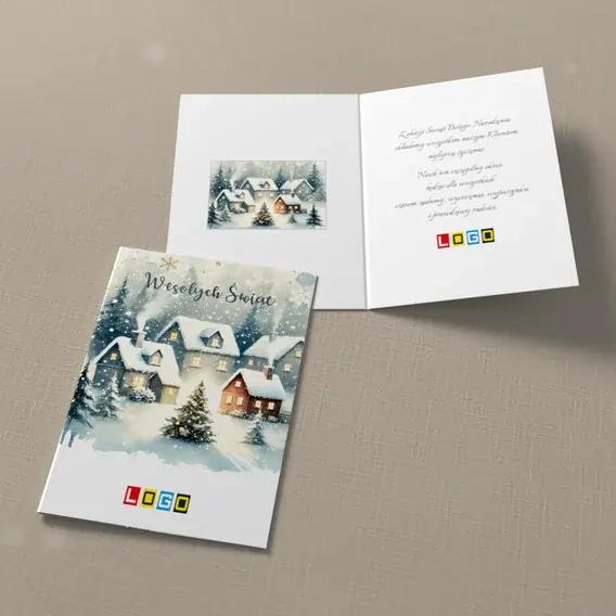 Kartka świąteczna z logo BN1-485 Zaśnieżone domki wokół choinki, widok ogólny