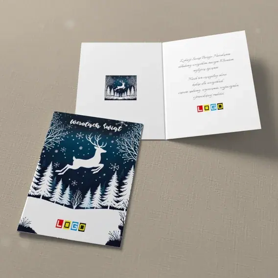 Kartka świąteczna z logo BN1-498 Galop zwierzęcia wśród jasnych świerków, widok ogólny