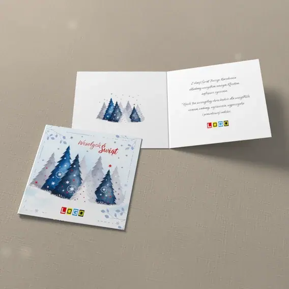 Kartka świąteczna z logo BN2-013 Choinki w niebieskim śniegu, widok ogólny