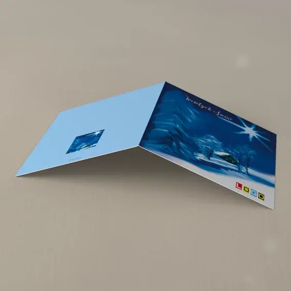 Kartka świąteczna z logo BN2-018 Domek wśród białych drzew, tył