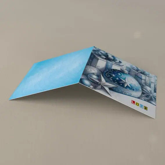 Kartka świąteczna z logo BN2-449 Olbrzymia bombka ze wstążkami, tył