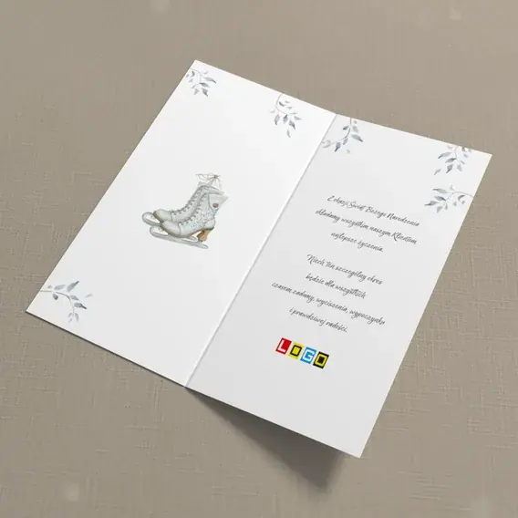 Kartka świąteczna z logo BN3-156 Para łyżew w błękitnej mgle, wnętrze